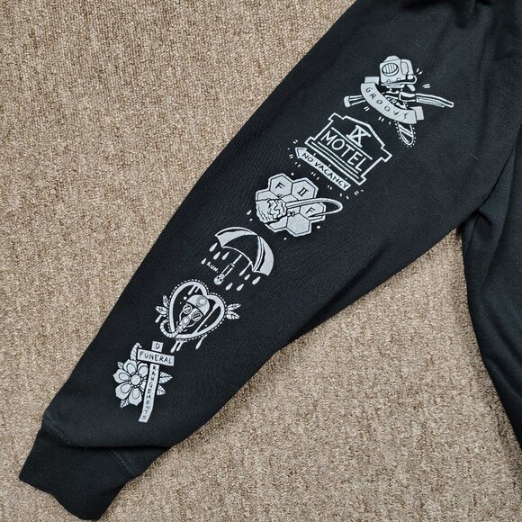 ICE NINE KILLS Hoodie Sweatshirt Men M Black Welcome to Horrorwood Graphic - Picture 4 of 10